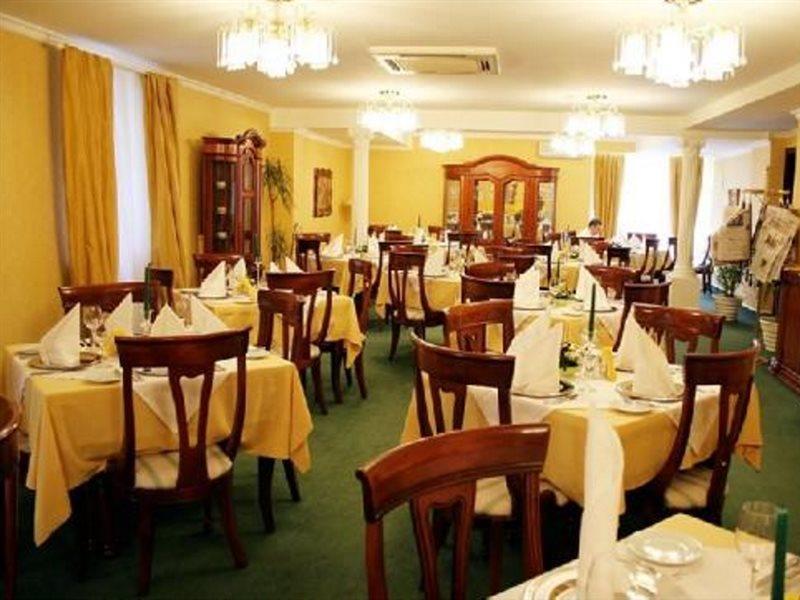 Monte-Nelly Hotel Bucureşti Ngoại thất bức ảnh